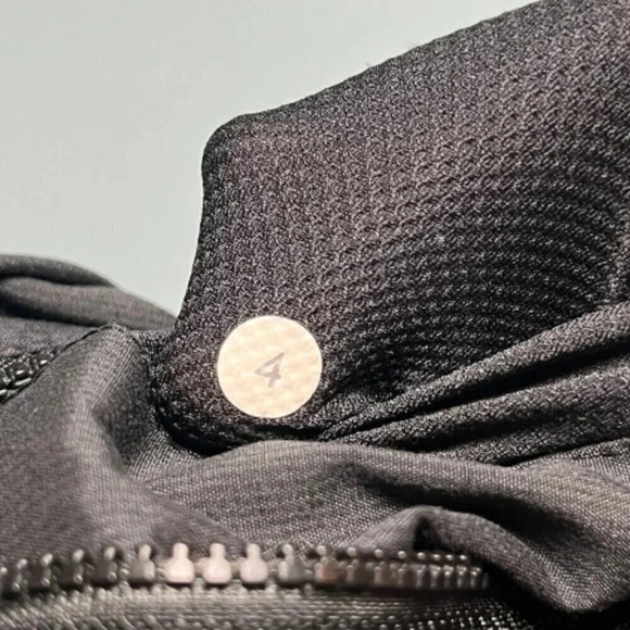 Lululemon Womens Size 4 Spring Forward Hidden Hood Jacket - Picture 16 of 16